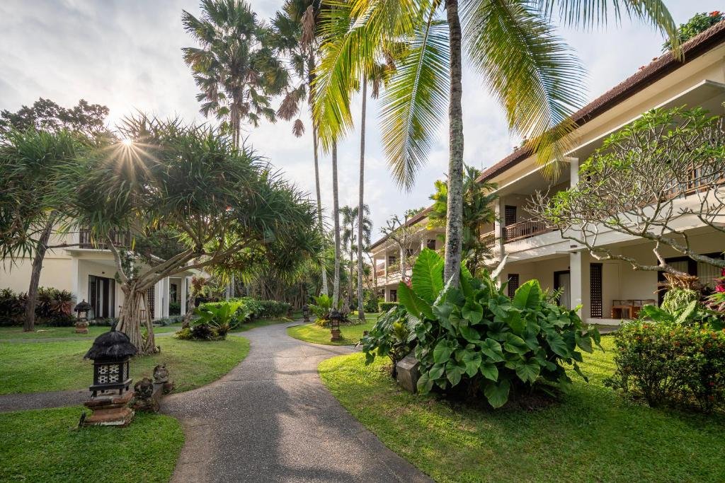 Private villa pool surrounded by lush jungle at Pertiwi Resort and Spa Bali