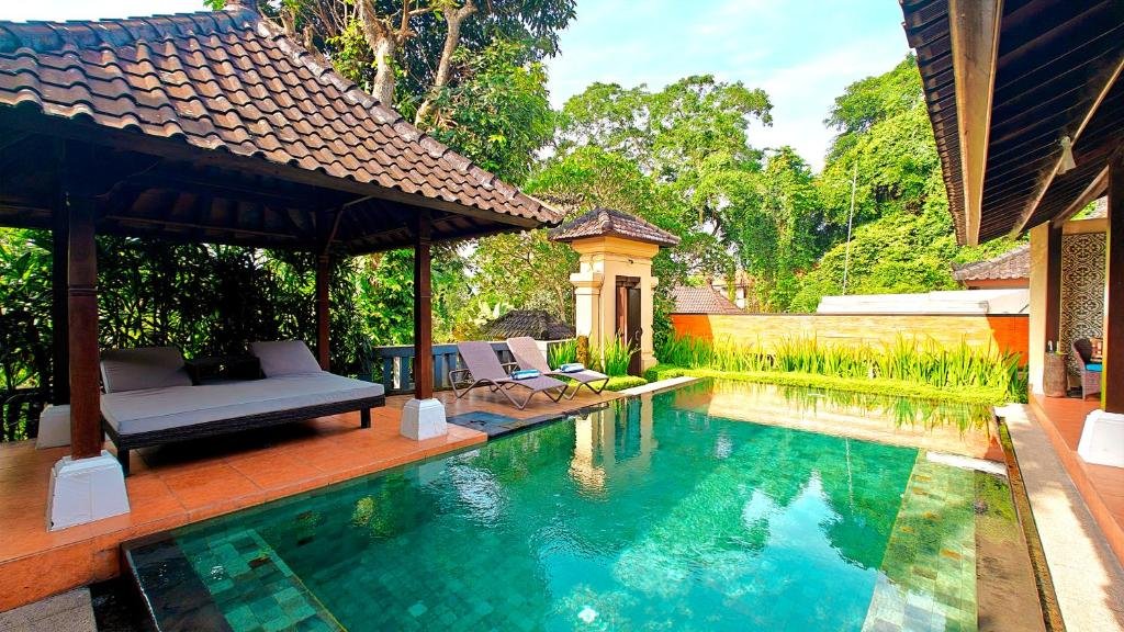 Villa Nirvana Ubud tropical garden villa surrounded by nature