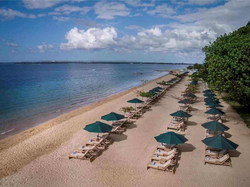 prama sanur beach bali