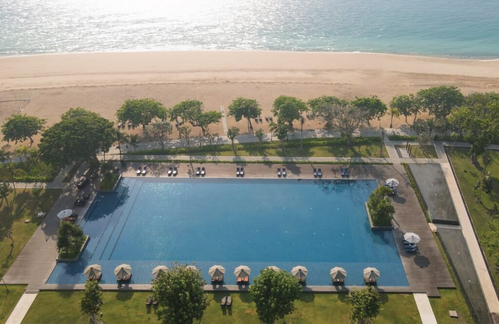 bali beach hotel