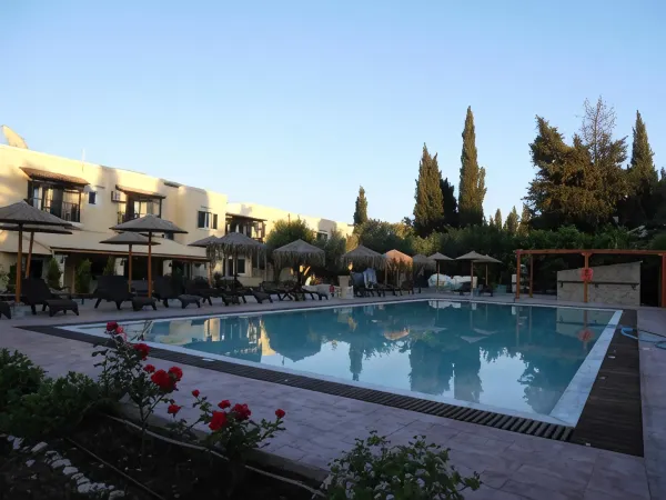 Frosini Gardens accommodation in central Kassiopi