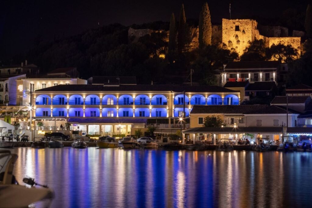 Waterfront location of Melina Bay Boutique Hotel Kassiopi