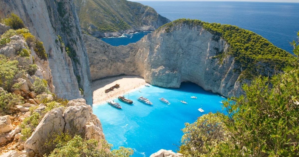 Best Greek Islands for First-Time Visitors
