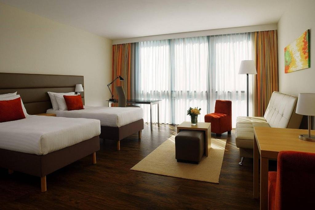 Residence Inn Sarajevo twin room with two separate beds