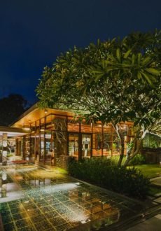 Tropical garden pathways inside luxury resort in Ubud